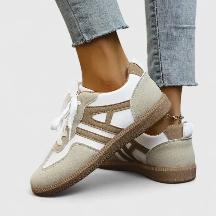 Sneakersy mesh – detal noska