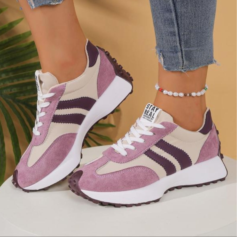 Damskie sneakersy na platformie – retro, sznurowane, gruba podeszwa