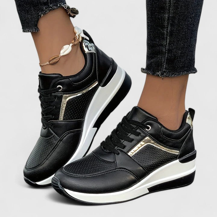 Buty komfortowe – widok z boku