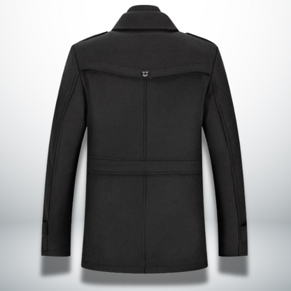 Męski płaszcz smart casual – stylizacja do biura