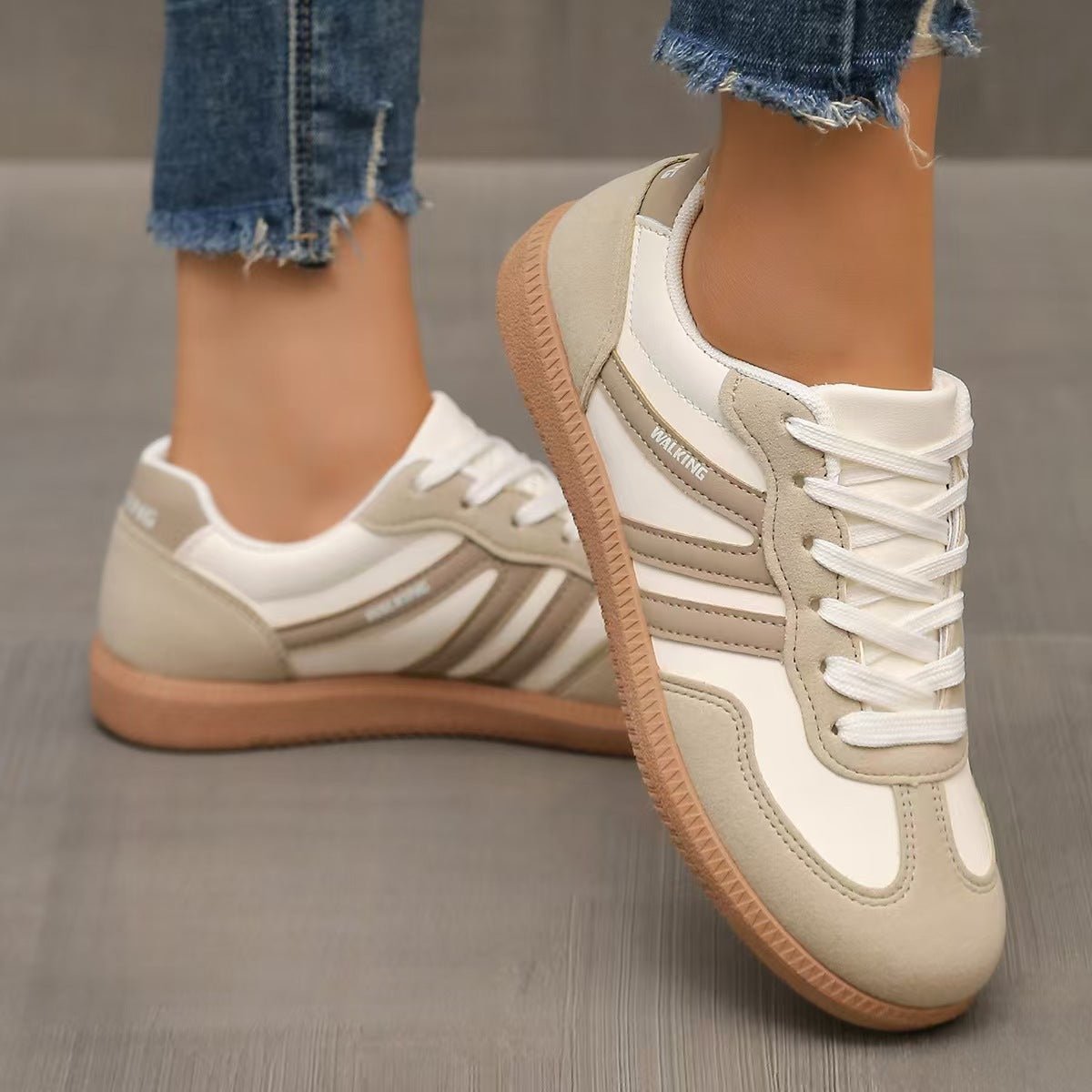 Zamszowe sneakersy ortopedyczne damskie – szeroka stopa, wygodne
