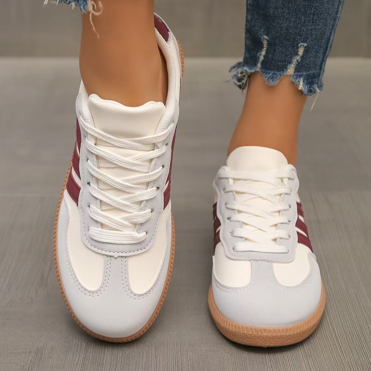 Zamszowe sneakersy ortopedyczne damskie – szeroka stopa, wygodne