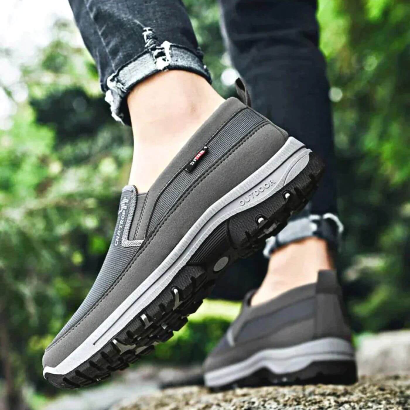 Buty wsuwane – wersja szara