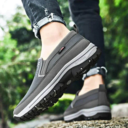 Buty wsuwane – wersja szara