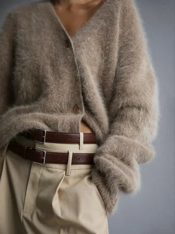 Kardigan damski oversize – detal dzianiny