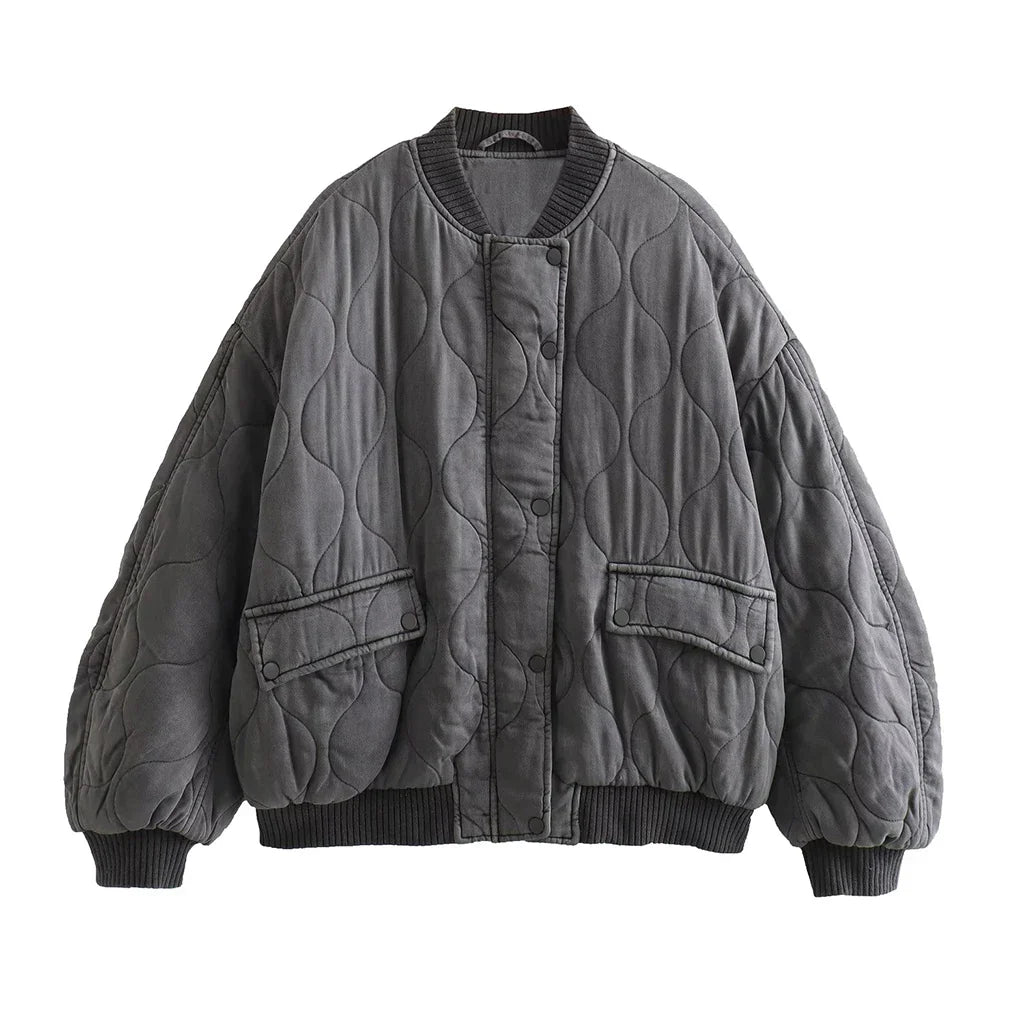 Kurtka bomber oversize – widok z przodu