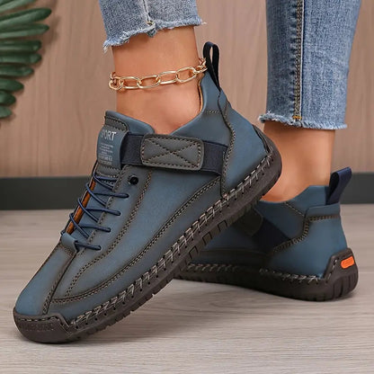 Sneakersy damskie – granatowe