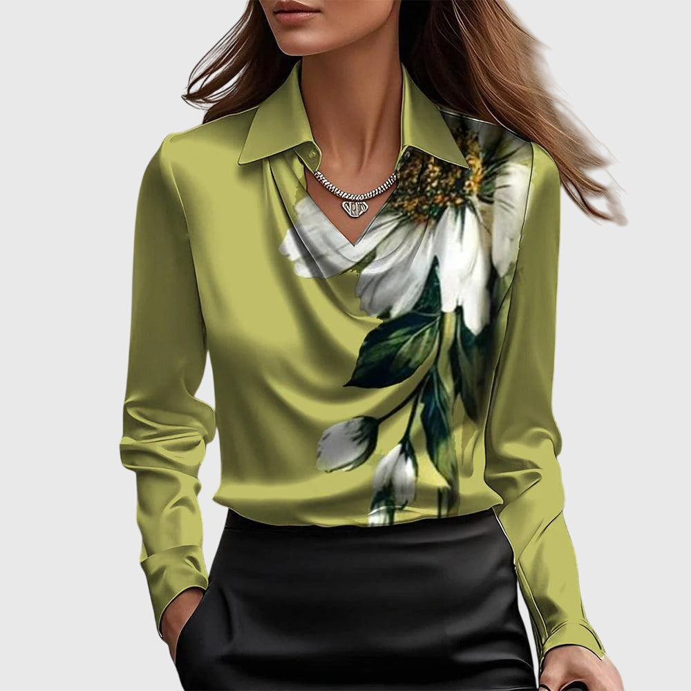 Elegancka satynowa bluzka damska – zwiewna, z plisowanym dekoltem