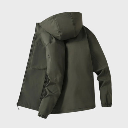 Męska kurtka softshell – stylizacja miejska